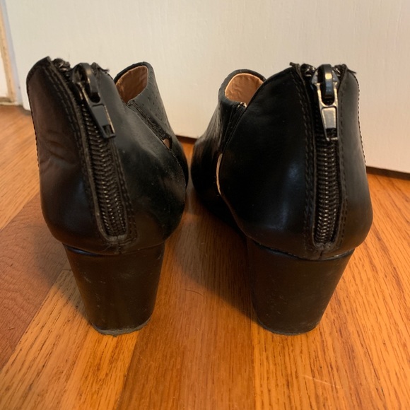 Wedges - Picture 2 of 4